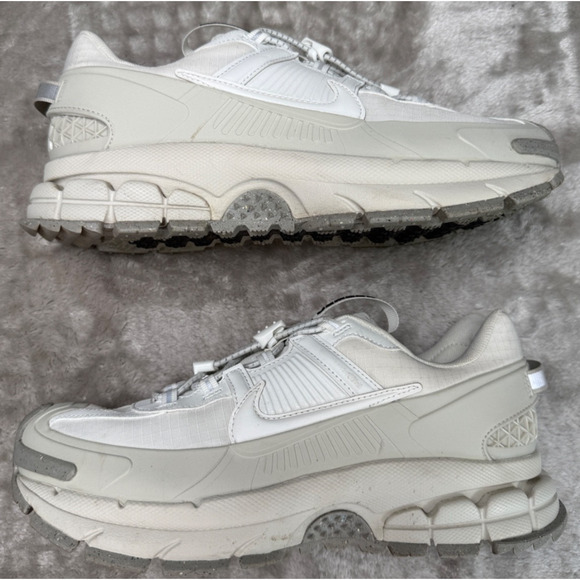 Nike Vomero 5 Roam Summit White Light Bone Sneakers Mens 8 Womens 9.5 HV5951-100 main image 5